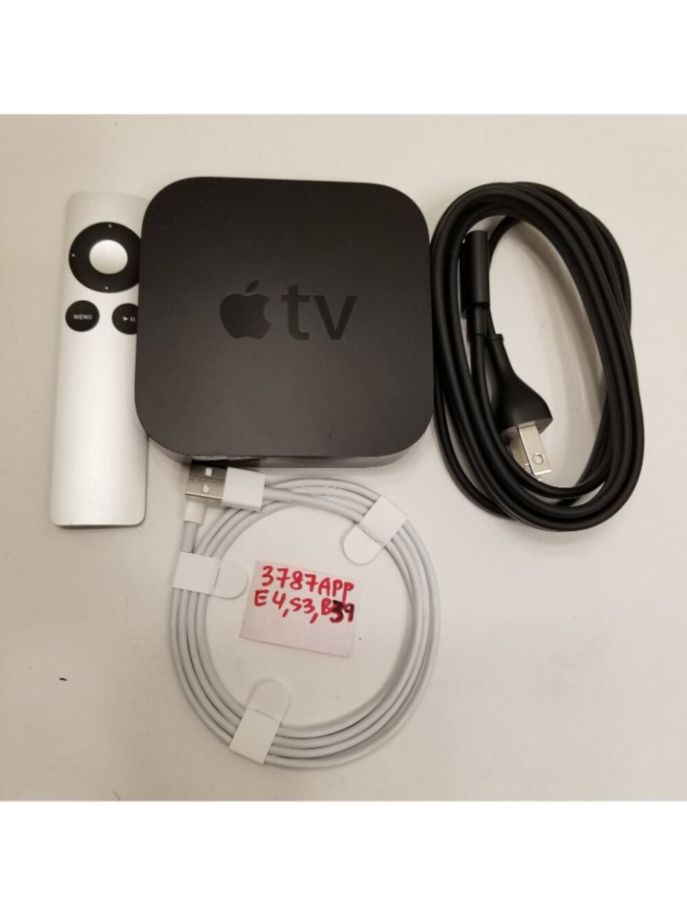 Apple TV 3rd Gen A1427 1080p HD Media Streamer w/ Remote & Power Cord Tested